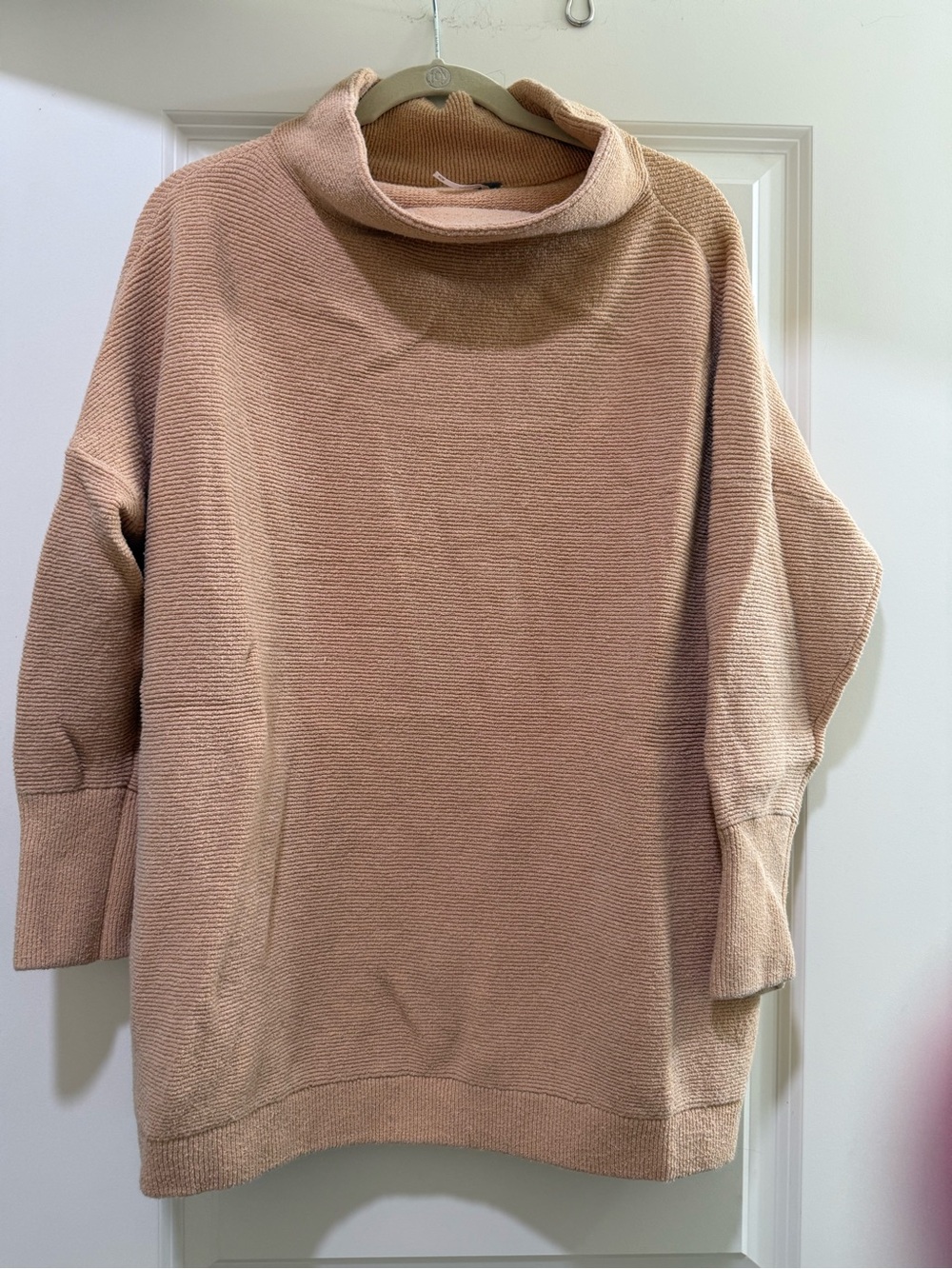 Free People Ottoman Slouchy Tunic Jumper
Beige